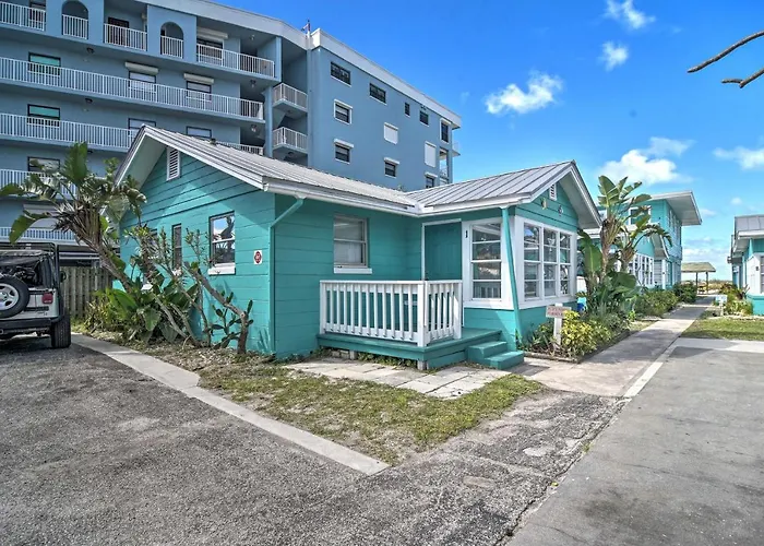 Ferienhaus Sun-soaked Coastal Hideaway - Steps To Beach! Clearwater Beach
